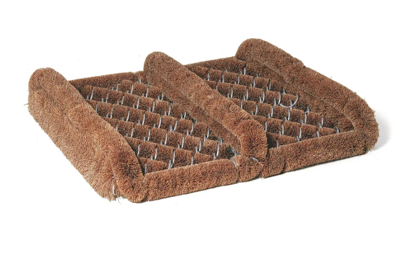 Coconut Doormat with Side Scrapers by Redecker, made of coconut fibre.