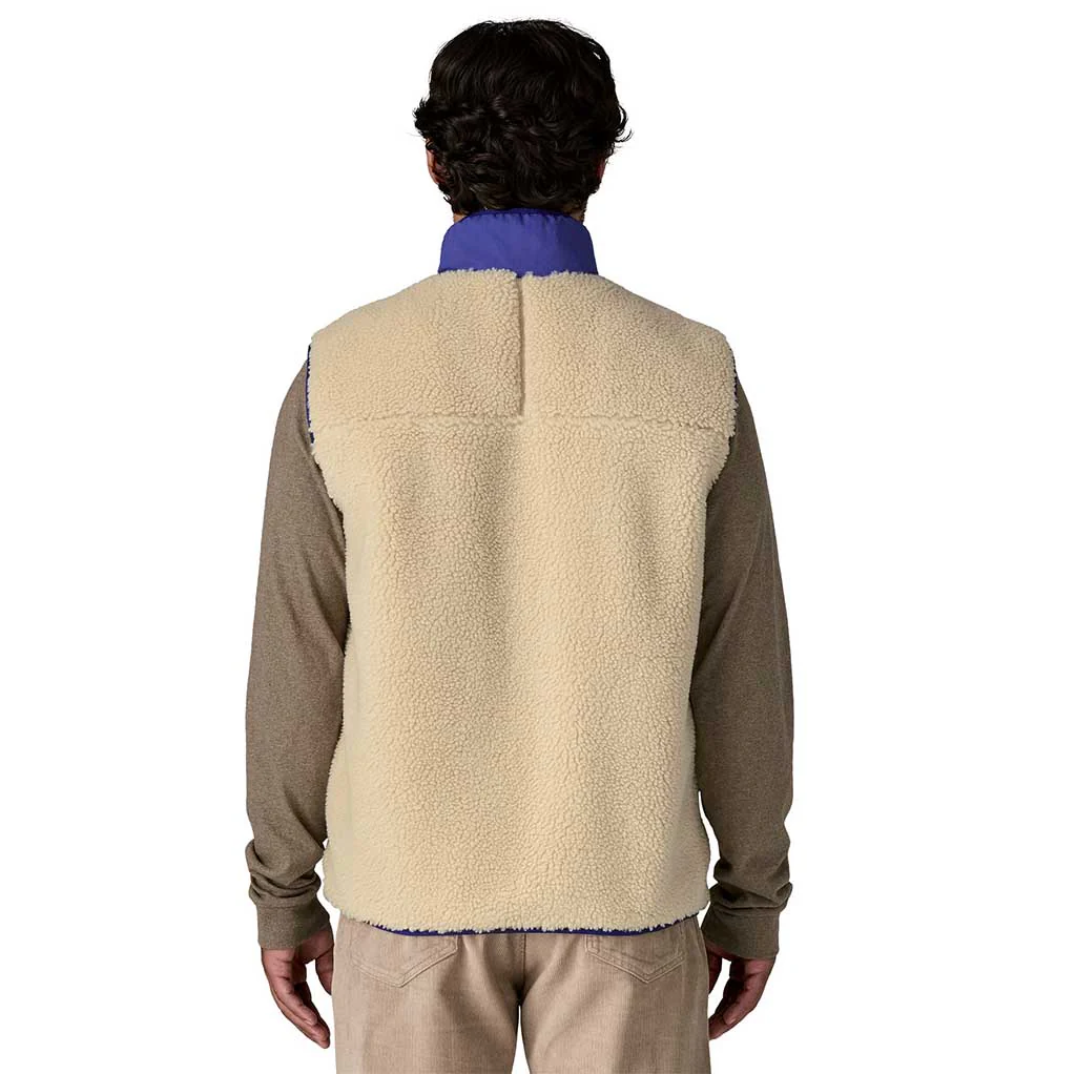 Stylish outdoor wear with Patagonia's Classic Retro-X Fleece Vest, ideal for layering.