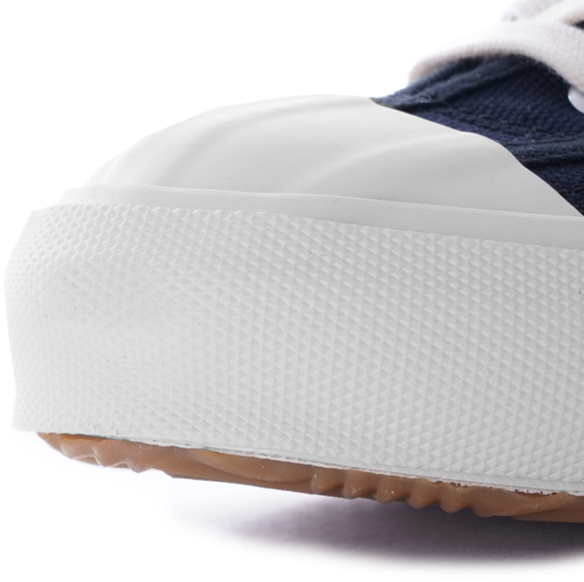 Detailed look at the Gym Classic Hi - Dark Navy by Moonstar, featuring reinforced styling.