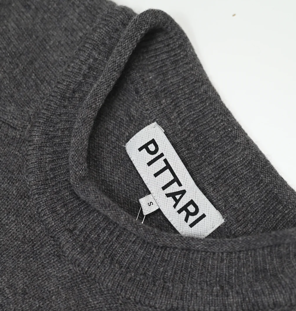 Pittari USK 12GG - Grafene shirt design, showcasing its premium style and craftsmanship.