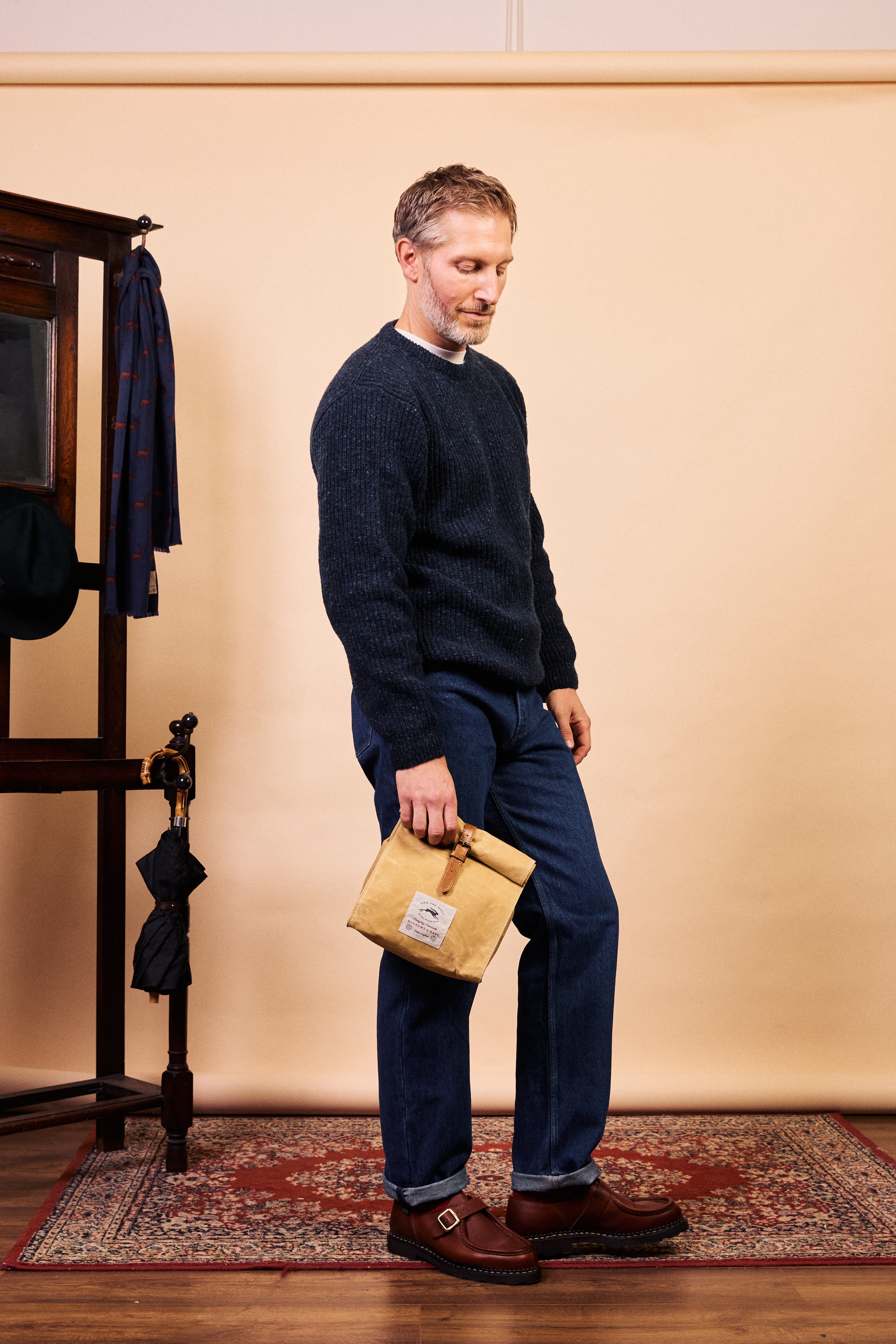 Burrows & Hare thermal lunch bag opened to show capacity
